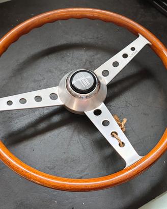 volante hellebore GTA per auto d'epoca