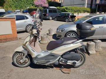 Piaggio Beverly 300 ie anno 2017.