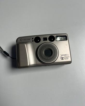 Fotocamera analogica Yashica EZ zoom 105