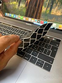 MacBook Pro 2019 Core i9 32 GB 1 TB VEGA 20