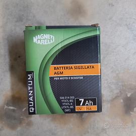 BATTERIA X MOTO/SCOOTER  12V  7AH NUOVA