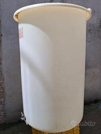 CISTERNA VINO HILARY'S PAGANI 550LT