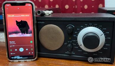 Radio Tivoli Model One