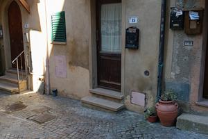 appartamento centro storico Bibbona 