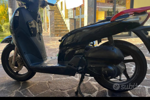 Carene sh 125 semi nuove sh 2005/2008