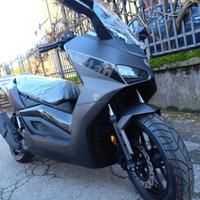 PROMO Wottan Moto STORM-R 125 MOT. A LIQUIDO