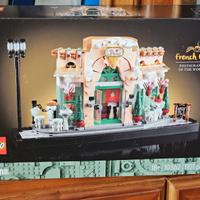 LEGO 10362 - SET ICONS FRENCH CAFE' 18+