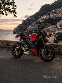 Ducati streetfighter v2 2024