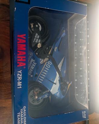 Yamaha 1/12 newray 2005 Yamaha yrz-m1 