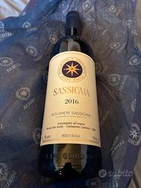 Sassicaia 2016 bottiglie incelofanate