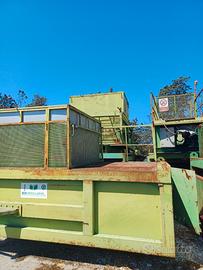 Presse container verticali, spazzatrice, deposito