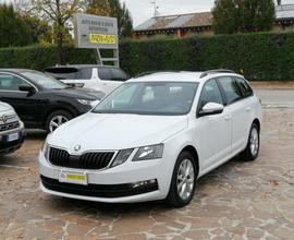 SKODA Octavia 2.0 TDI SCR 150 CV DSG Wagon Execu