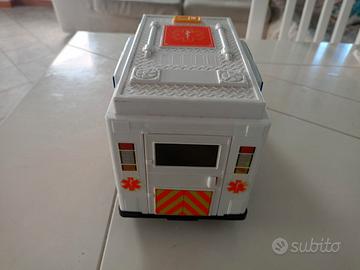 Giocattolo ambulanza