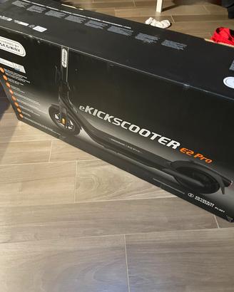 Monopattino Ninebot e2 pro