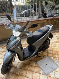 People S 125i