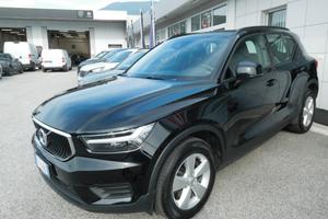 Volvo XC40 D3 AWD Momentum Core 150cv