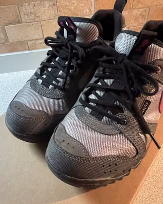 Scarpe escursionismo