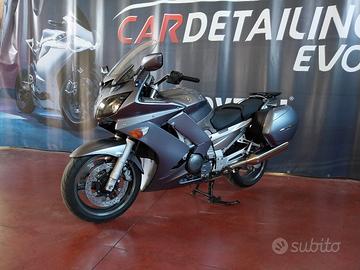 YAMAHA FJR 1300 
