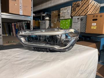 Faro anteriore BMW