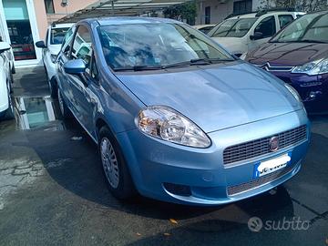 Fiat Grande Punto 1.3 MJT 75 CV 3 porte Dynamic