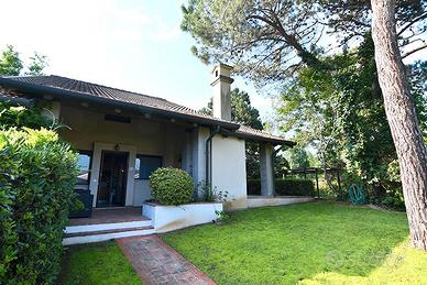 Albarella - Villa con 4 camere letto e 2 bagni