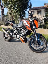 KTM Duke 125 ABS 