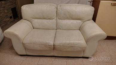 Divano in pelle 