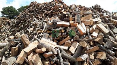 Legna per camini e stufe