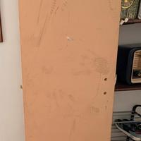 Porta in legno grezzo