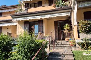 villa a schiera