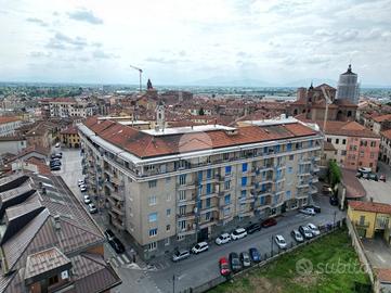 2 LOCALI A FOSSANO