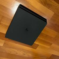 Ps4 500gb + volante + 2 giochi