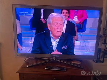 Samsung TV 40 Pollici 3D + Occhiali 3D