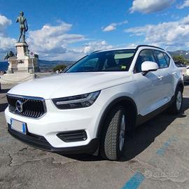 Volvo xc40 (2017-->) - 2021