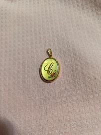 ciondolo lettera c
