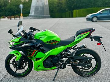 Kawasaki Ninja 400 - 2023