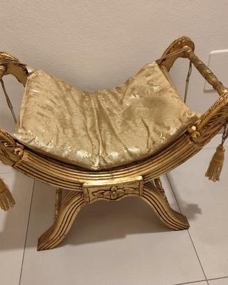 poltroncina camera da letto 