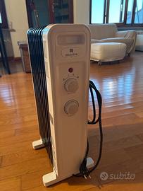 Radiatore a olio Electroline OFRE7F15M