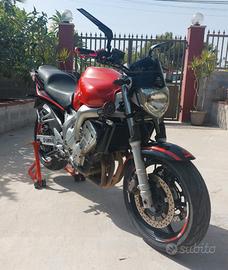 Yamaha FZ6 - 2004