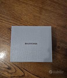 Cash AirPod Balenciaga