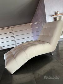 Chaise longue