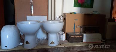 Bagno completo di tutti i saniari
