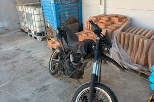Beta M4 Motard