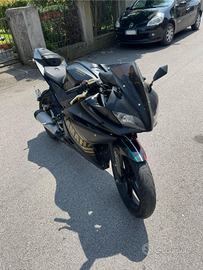 Yamaha yzf r125