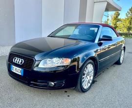 Audi A4 Cabriolet 2.5 V6 TDI cat