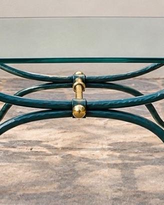 Tavolino  in ferro battuto e vetro