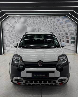 Fiat Panda Cross 1.0 FireFly S&S Hybrid-KM CERTIFI