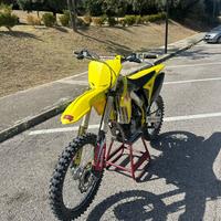 Suzuki RM-Z 250 2017