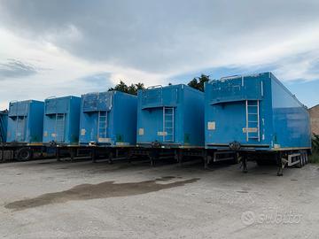 Semirimorchio a piano mobile walking floor