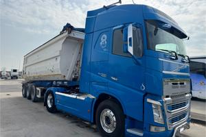 TRATTORE VOLVO FH 500 + SEMIRIMORCHIO RIBALTABILE